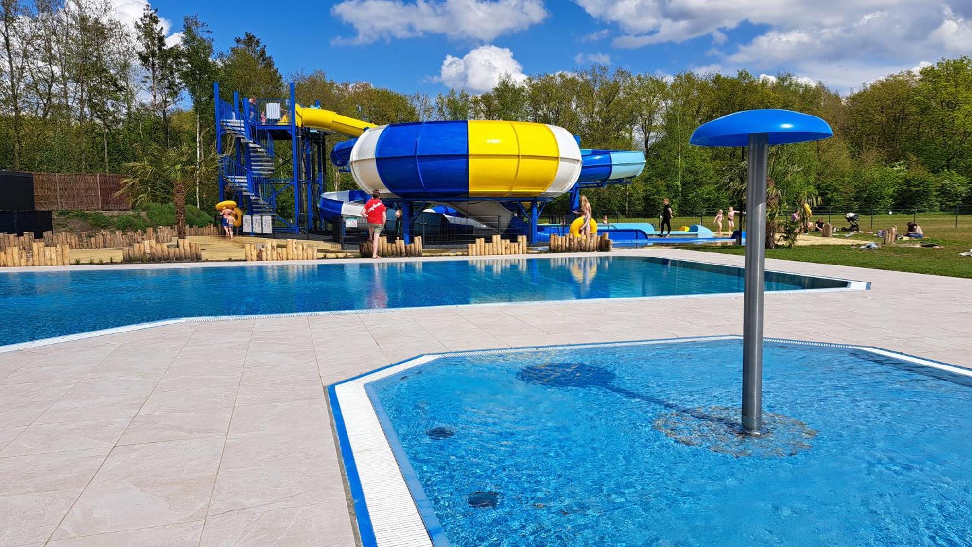 Comfortabel 4-Persoons Chalet Paasloo Bagian luar foto